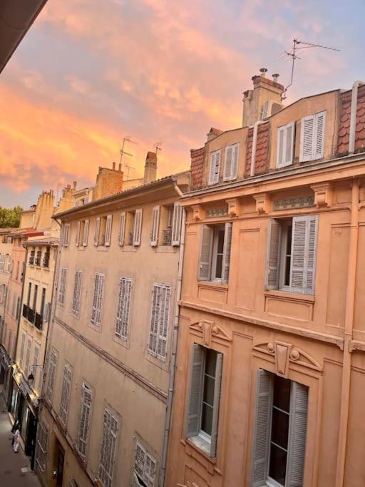 Charmant Appartement 2 Pieces En Plein Centre Ville Historique Aix-en-Provence Exteriör bild
