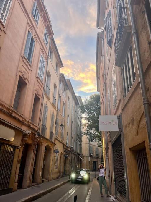 Charmant Appartement 2 Pieces En Plein Centre Ville Historique Aix-en-Provence Exteriör bild